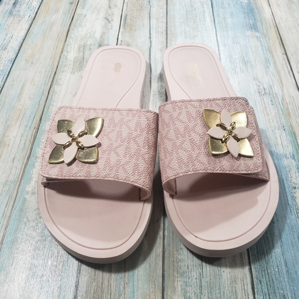 Michael Kors Logo FLORAL Sandals. - Picture 2 of 10